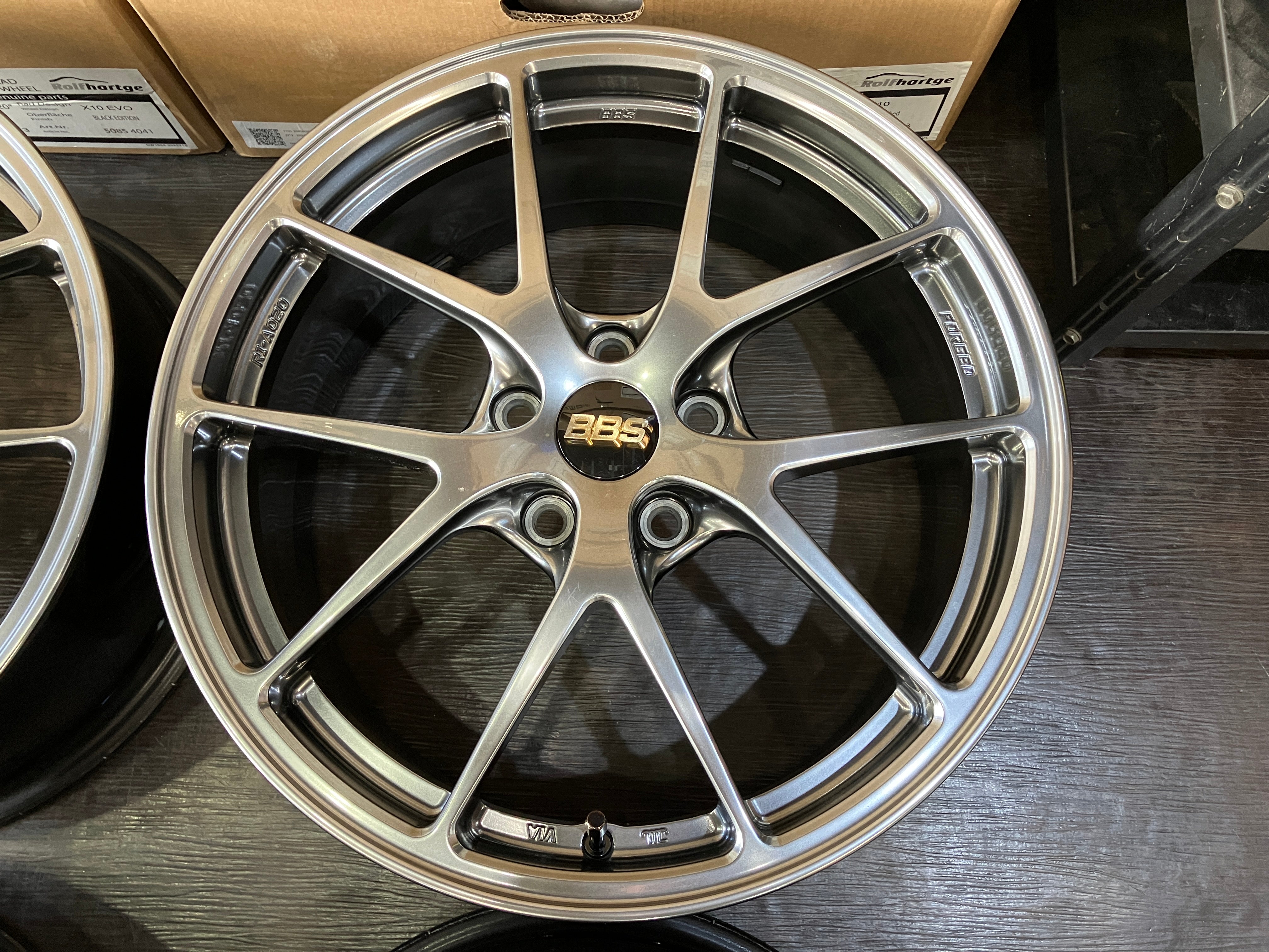 ☆美品! 鍛造軽量 BBS RI-A 020 18インチ 7.5J +48 112/5 DB BMW MINI