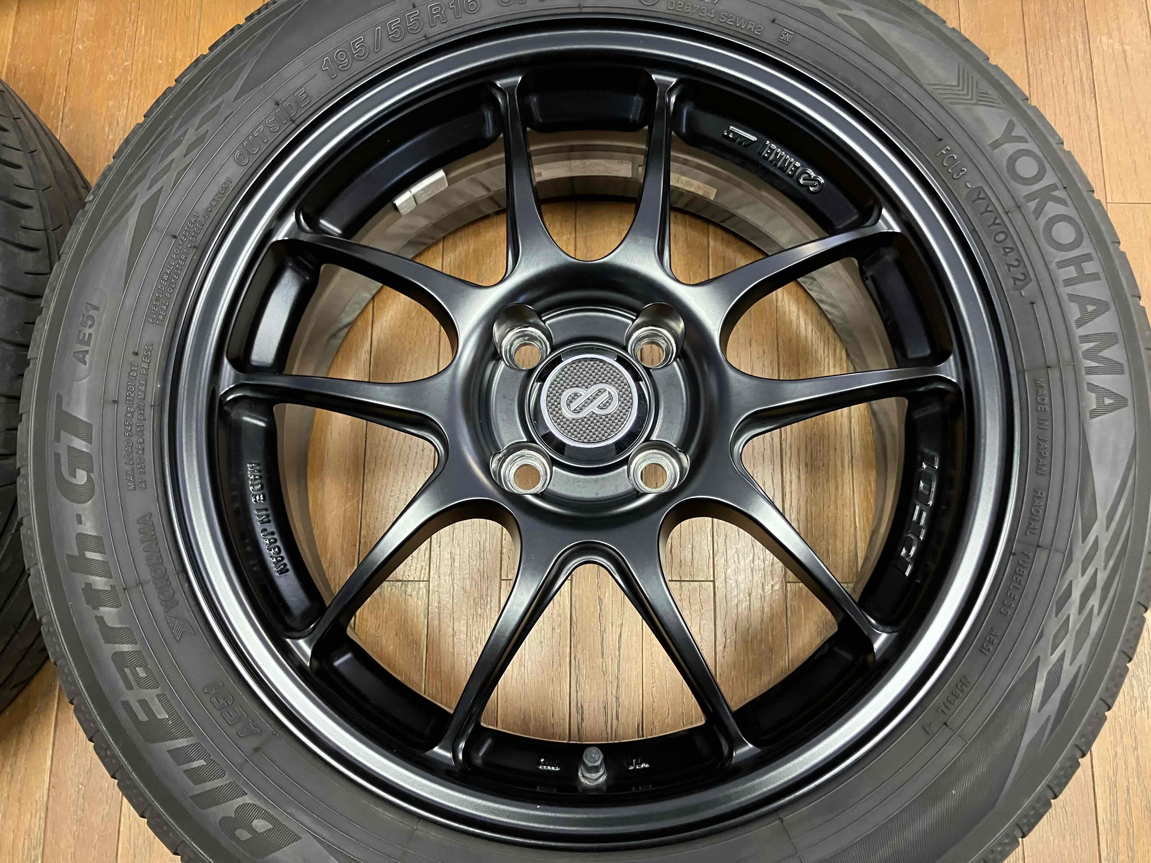◇美品!!ENKEI PF01 16インチ◇6.5J+42 4H100◇ブルーアースAE51 195