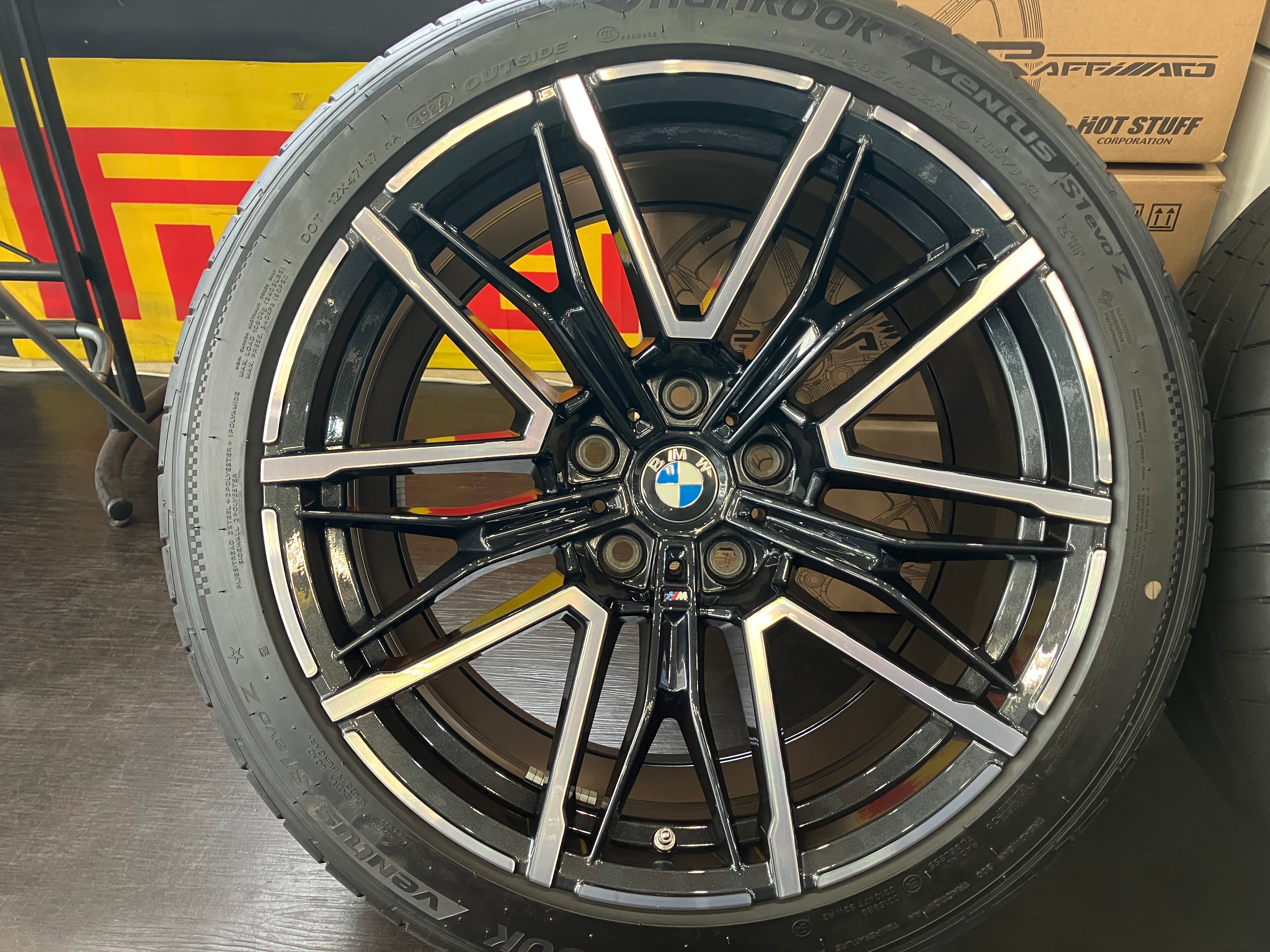 ◇超希少!BMW純正 M5セダン 極上 フロント20インチ リア21インチ