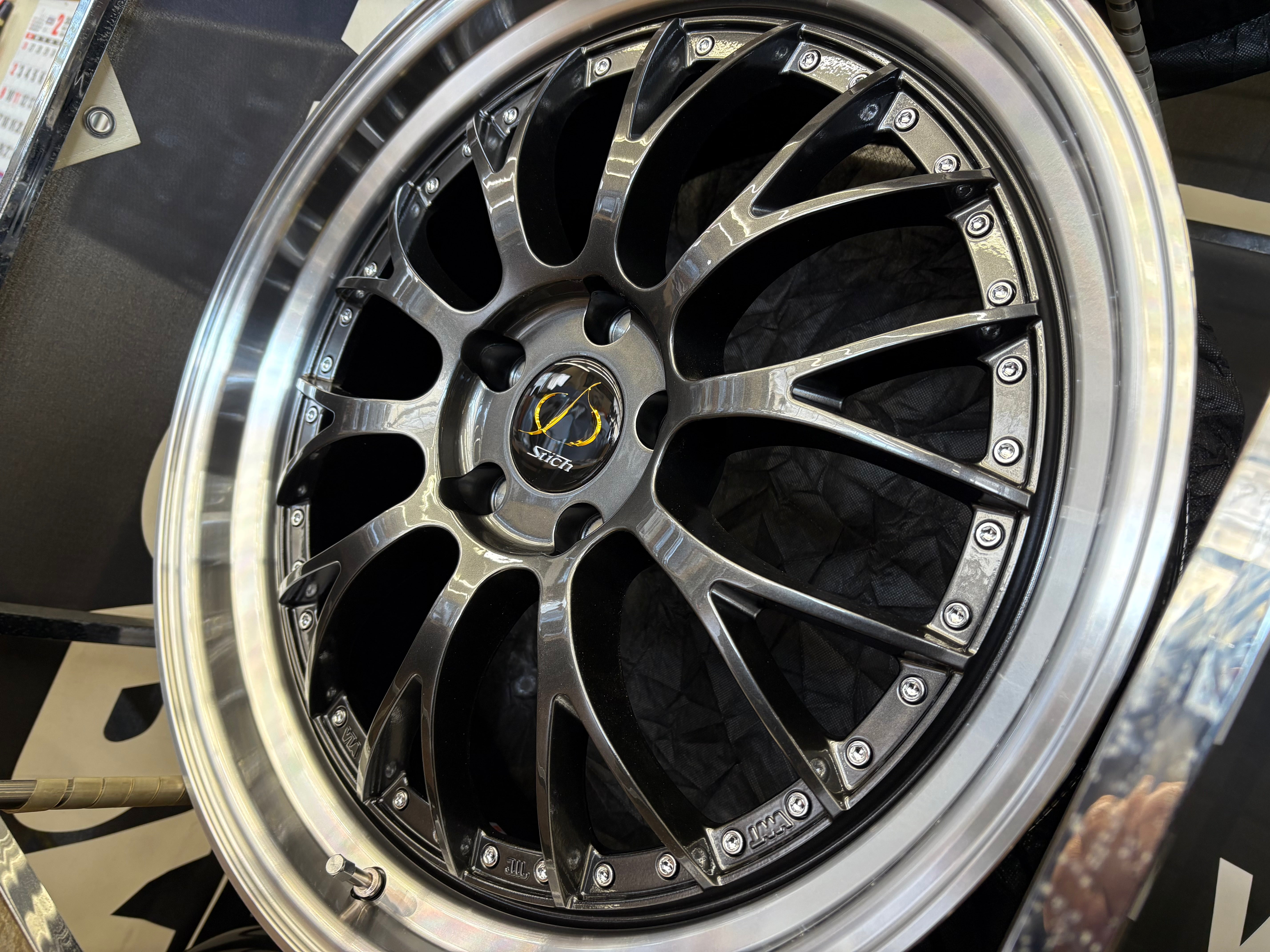 1 ν§ 新品ホイールのみ4本! シュティッヒ メッシュNR 20インチ 8.5J+38