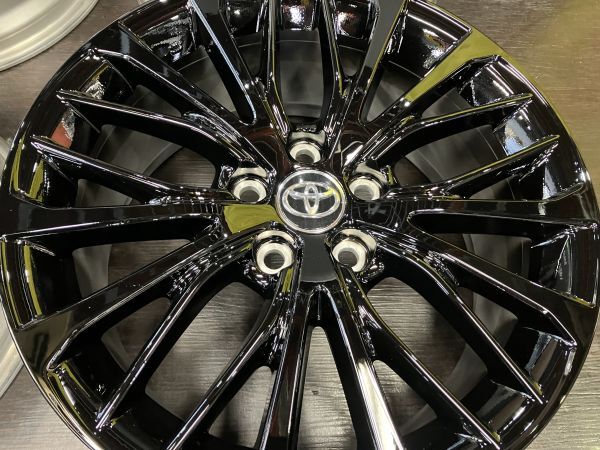 カムリ純正ホイール18インチ 美品】トヨタ 70 カムリ WSレザーパッケージ 後期 純正 18in 8J