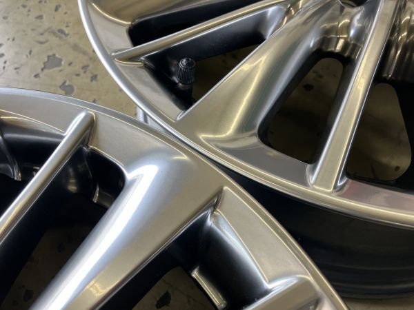1 ν§ 状態良好!! トヨタ 30系 アルファード 純正 17インチ 6.5J+33