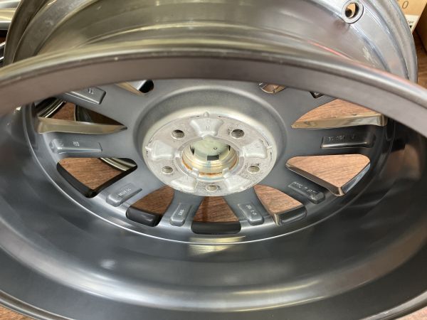 1 ν§ 状態良好!! マツダ MAZDA3 純正 18インチ 7J+45 114.3/5H