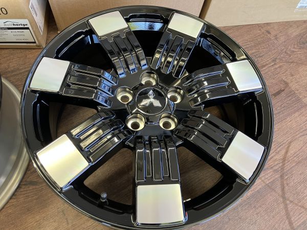 三菱 デリカD:5 純正ホイール 18インチ 1本 新車外し タイヤ無 1 ν§ 新車外し!! ミツビシ 三菱 現行 デリカ D:5 純正 18インチ 7J+38
