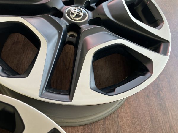 1 ν§ 状態良好!! トヨタ RAV4 アドベンチャー 純正 19インチ 7.5J+40