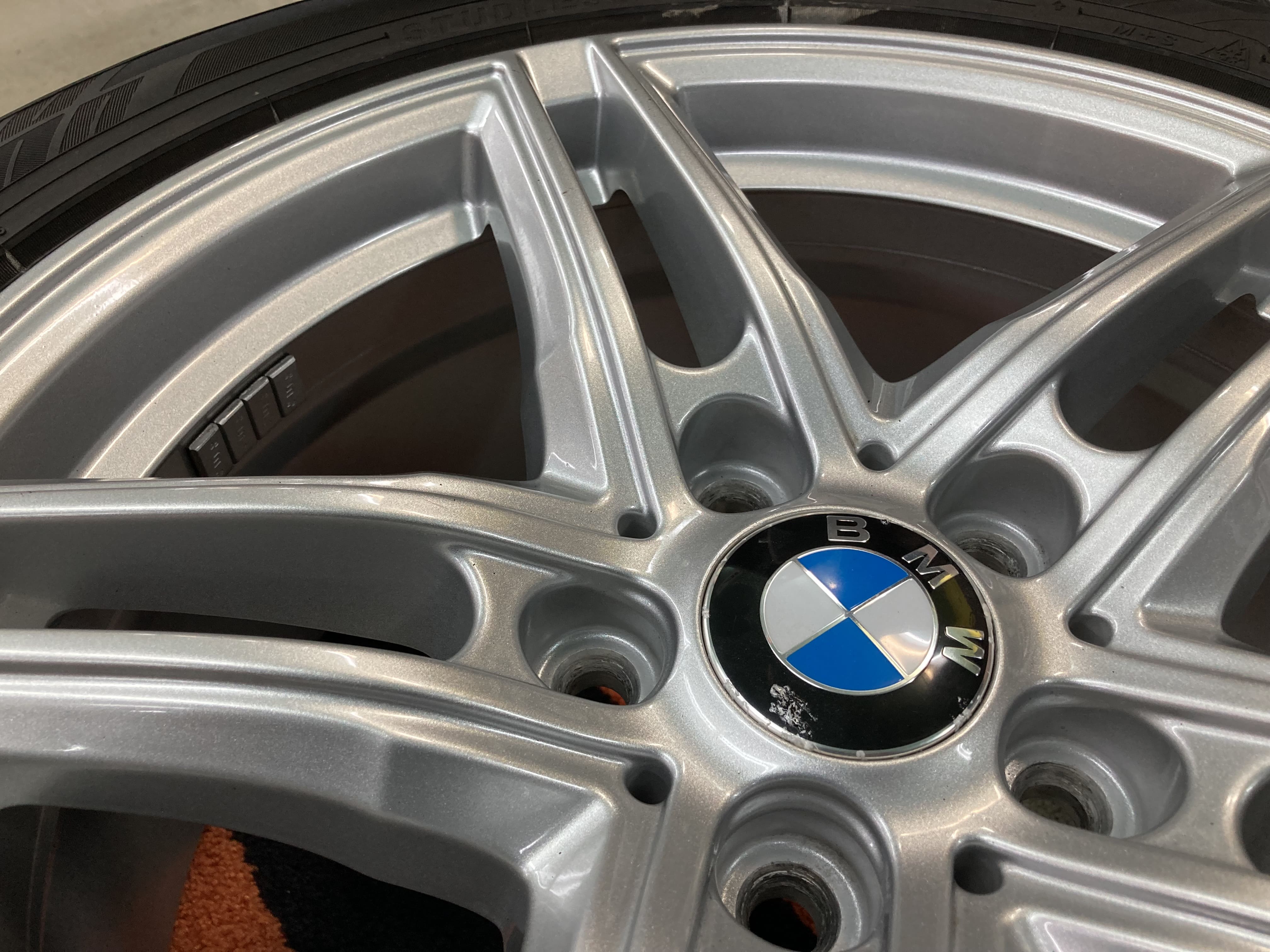 ◆BMW 3シリーズ F30/F31向け!! ボルベット タイプXR◆17インチ 7.5J+35 120-5H◆ヨコハマ アイスガードIG6